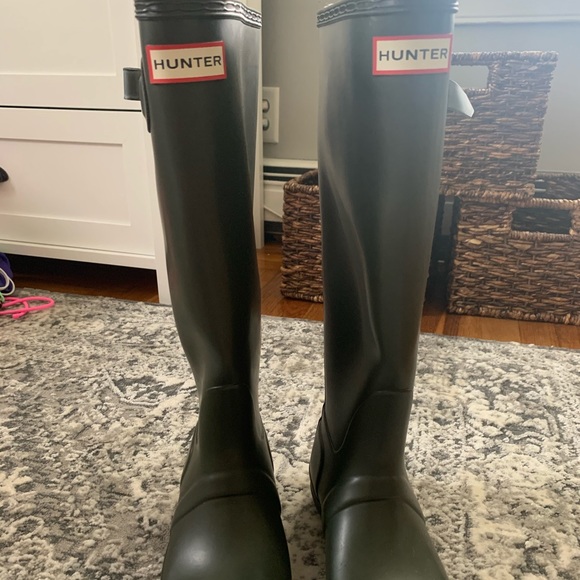 Hunter Rainboots - Picture 2 of 3